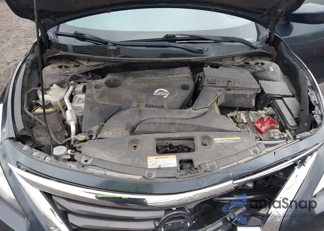 2015 Nissan Altima 2.5/2.5 S/2.5 Sl/2.5 Sv z USA, uszkodzony, nr VIN 1N4AL3AP8FN311850